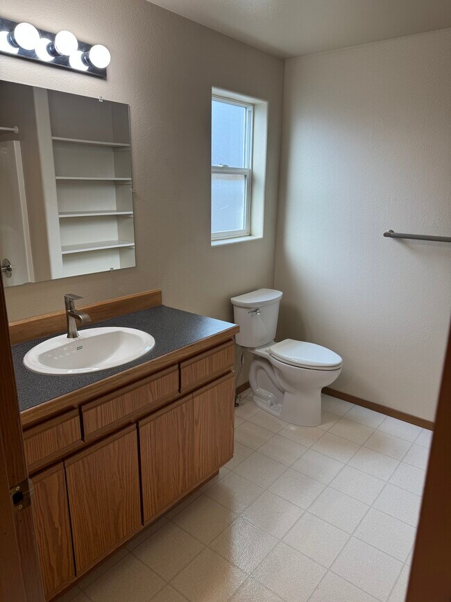 Foto del edificio - 1031 NW Portland Ave