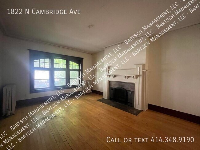 Foto del edificio - 1822 N Cambridge Ave