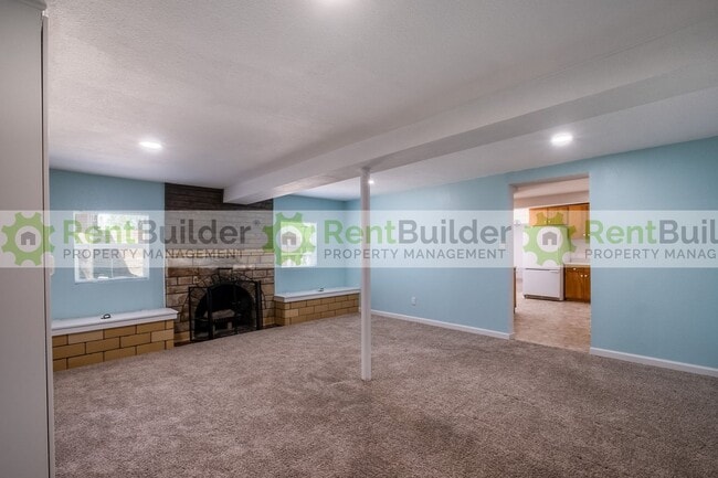 Foto del edificio - CALL US TODAY AT 505-808-5467 to SCHEDULE ...