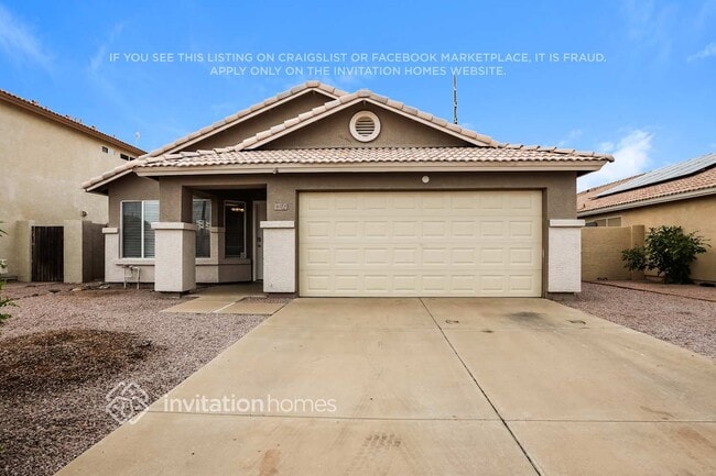 Building Photo - 4073 E Princeton Ave
