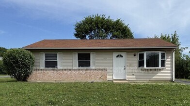 Building Photo - 3721 171st Pl