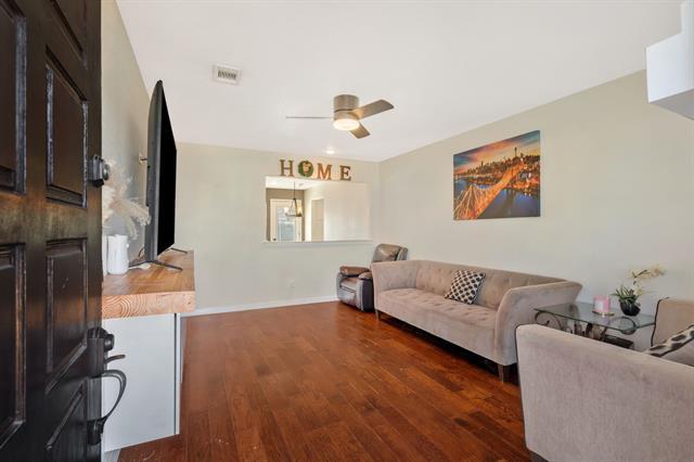 Building Photo - 2320 Meadow Lark