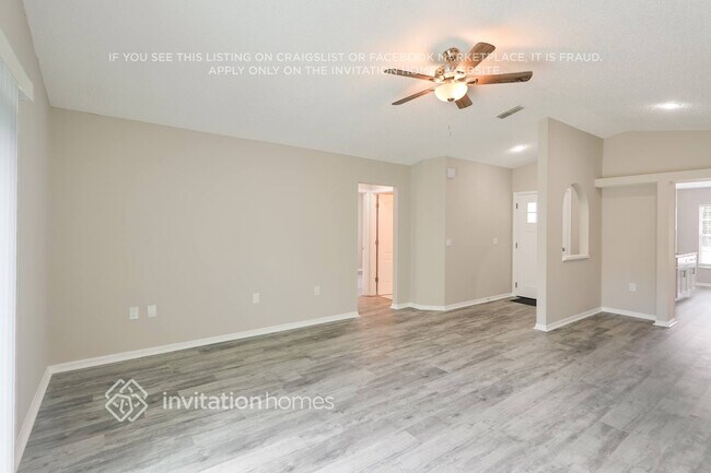 Foto del edificio - 1056 Malletwood Dr