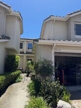 Building Photo - 25472 Yountville