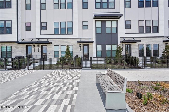 Building Photo - 1928 Prudential Dr