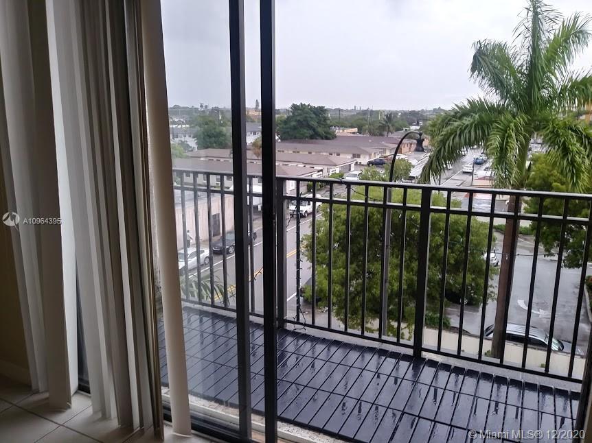 Foto principal - 650 Palm Ave