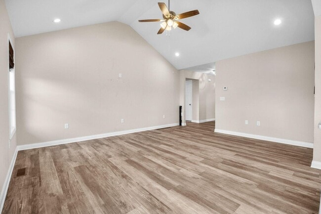 Foto del edificio - 2048 Partridge Wy