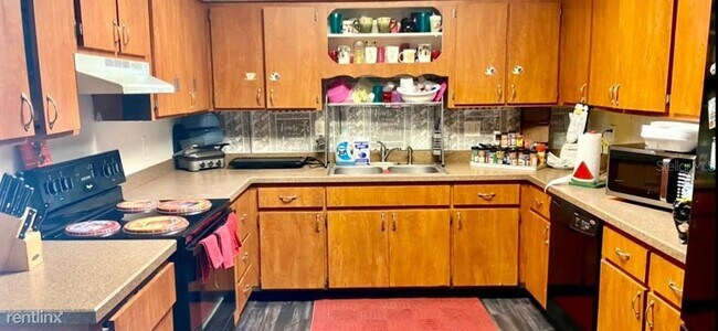 Foto del edificio - 4 br, 2 bath House - 286 17th St NE