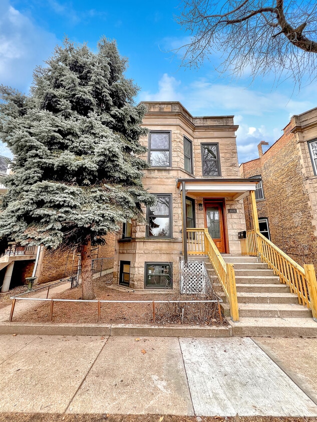 3518 N Wolcott Ave, Chicago, IL 60657 House Rental in Chicago, IL