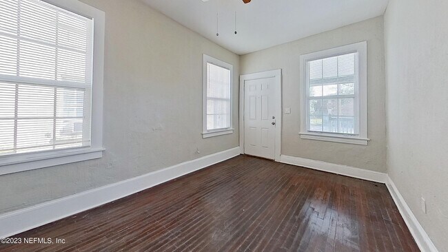 Building Photo - 2671 Forbes St