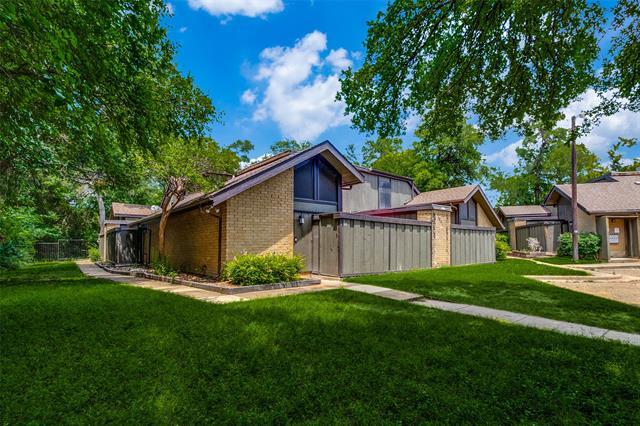 Primary Photo - 4621 Country Creek Dr