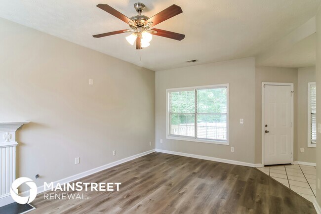 Foto del edificio - 5118 Oaktree Trail