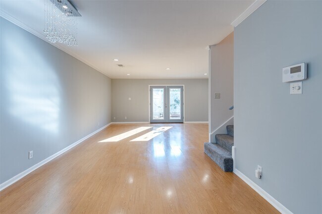 Foto del edificio - 6339 Briar Rose Dr