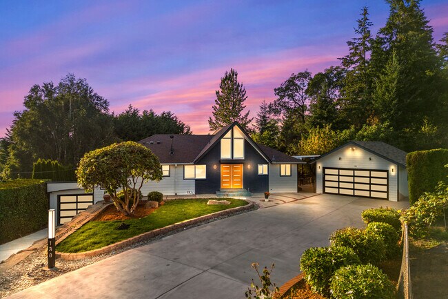 Building Photo - 130 SW 194th St