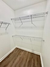 Interior Photo - Millhouse