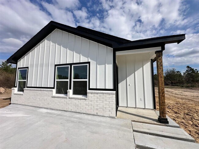 Building Photo - 6416 Rd 5503