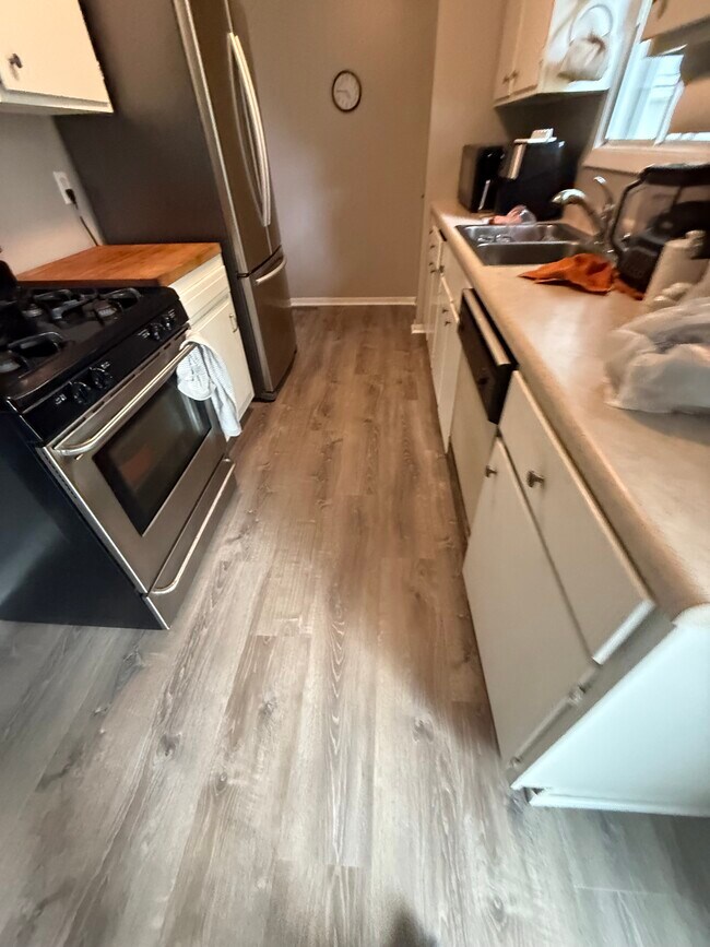 Foto del edificio - 386 1st Ave SE