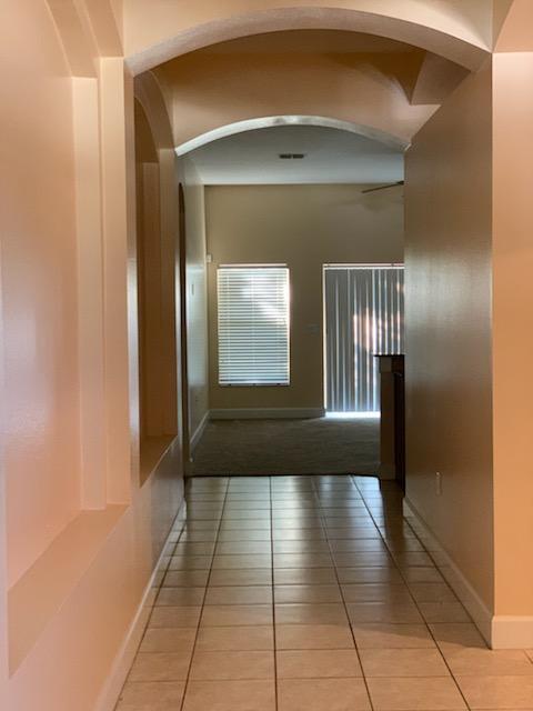 Building Photo - Beautiful 4-Bedroom, 2-Bath House Availabl...
