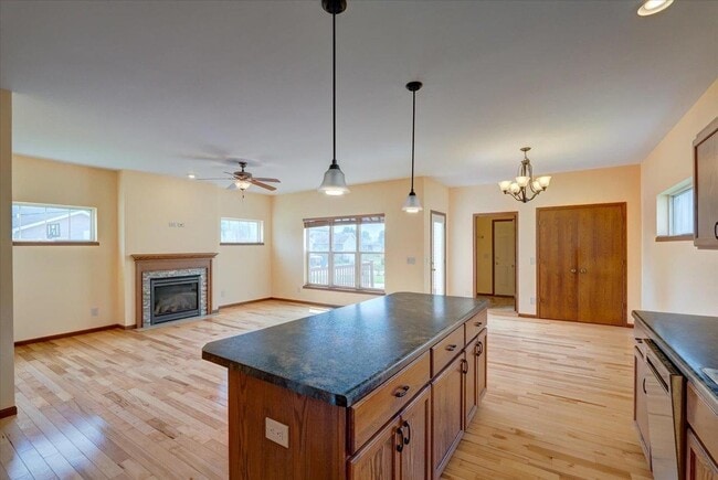 Foto del edificio - 8903 White Coral Way