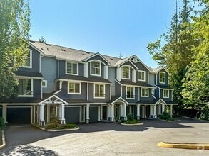 Building Photo - 16125 Juanita Woodinville Way NE