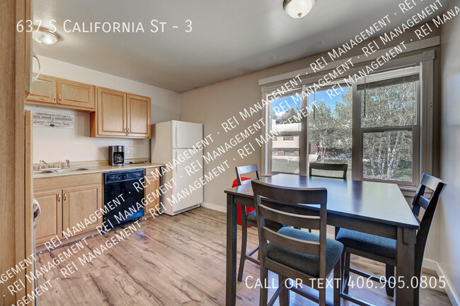 Building Photo - 637 S California St
