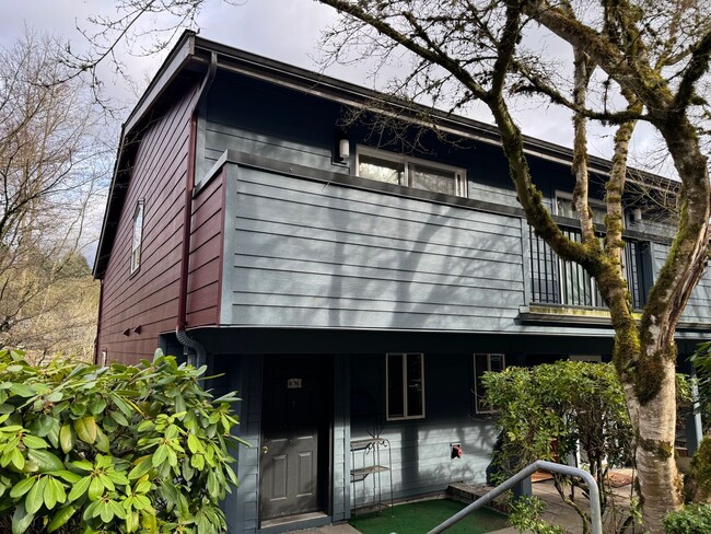 CLICK "REQUEST A TOUR" NOW! - CLICK "REQUEST A TOUR" NOW! Townhome