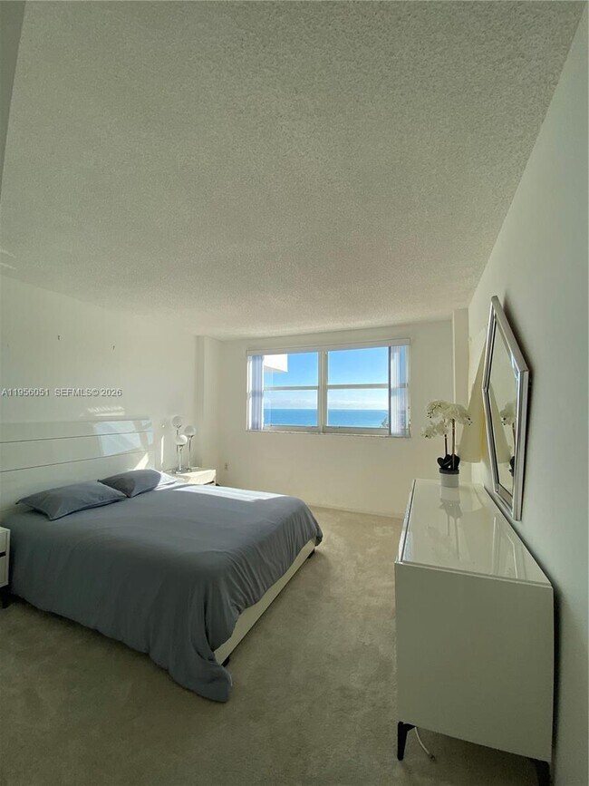 Foto del edificio - 177 Ocean Ln Dr