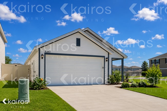 Building Photo - 4383 SW 85 Ln