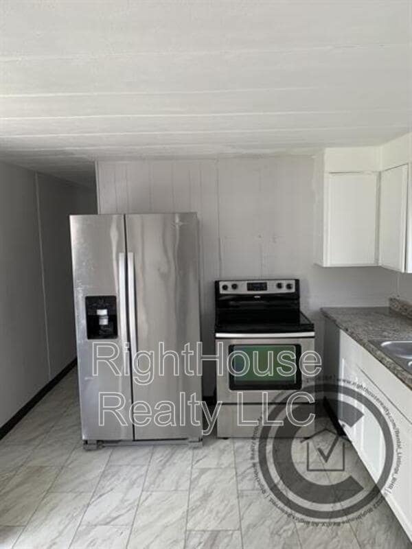 Building Photo - 2854 Lake Alfred Rd