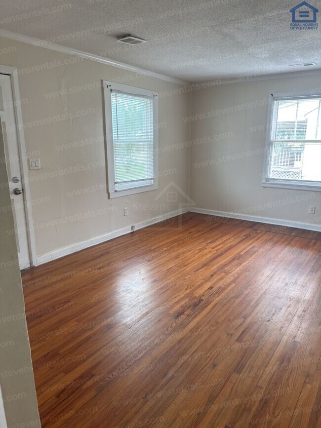 Building Photo - 1420 Choate Rd