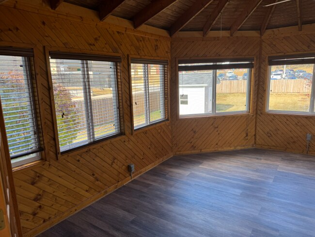 Foto del edificio - 19532 Olney Mill Rd