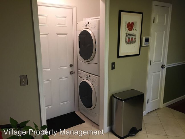 Foto del edificio - 3 br, 2 bath House - 2912 River Bend Drive