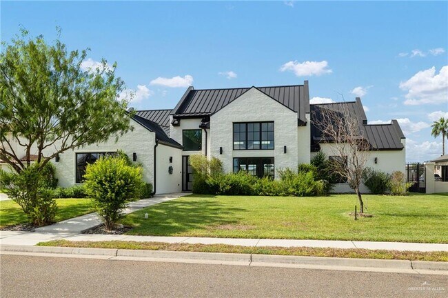 Foto del edificio - 34 Elk Run Dr