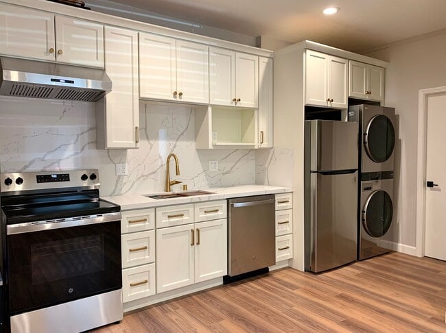Foto del edificio - 900 Apricot Ln