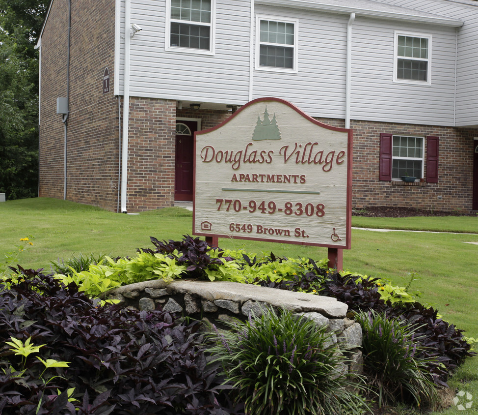 Foto del edificio - Douglass Village