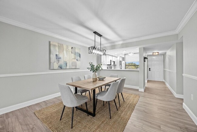 Building Photo - 3716 Whitehall Dr