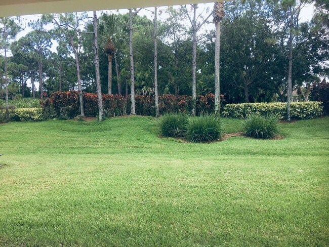 Foto del edificio - 217 SW Maclay Way