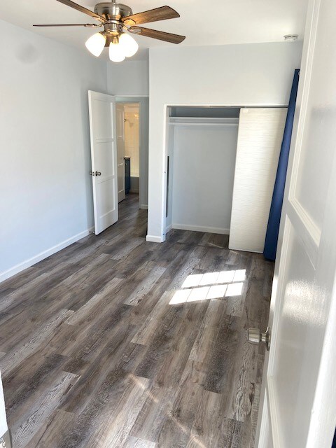 Building Photo - 905 Loring St