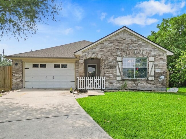 Building Photo - 25211 Barmby Dr
