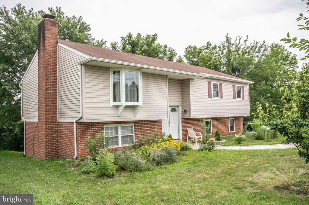 Foto principal - 825 Belvoir Rd