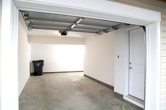 Interior Photo - Latham Apartments