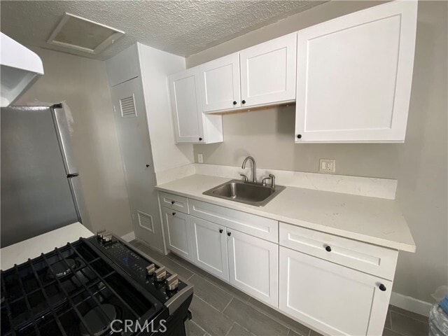 Building Photo - 1118 Ramona Ave