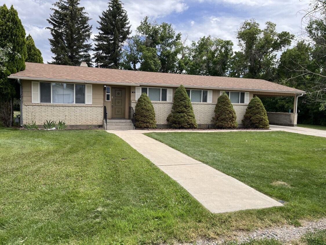 Foto principal - Beautiful Home in Mt Pleasant