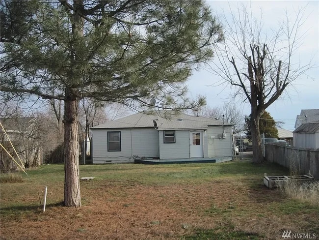 Back - 420 N Mattson Dr