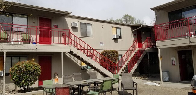 Foto del edificio - 538 Lincoln Ave