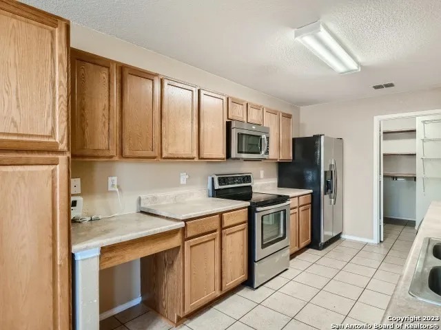 Building Photo - 7902 Derby Vis
