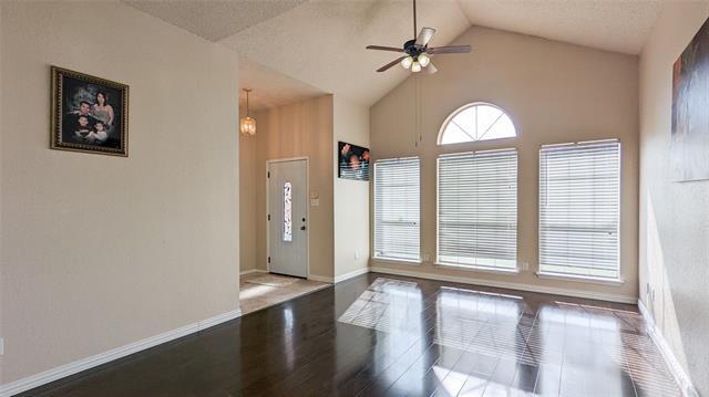 Building Photo - 825 Birkhill Trail