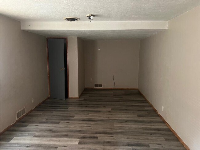 Foto del edificio - 909 Court Ave