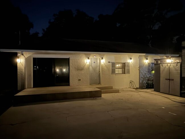 Building Photo - 6610 Golden Gate Pky