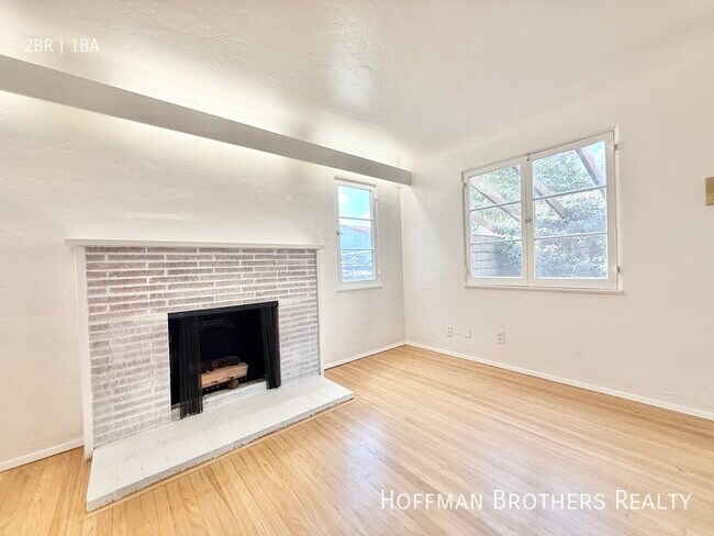 Building Photo - 1427 Euclid St